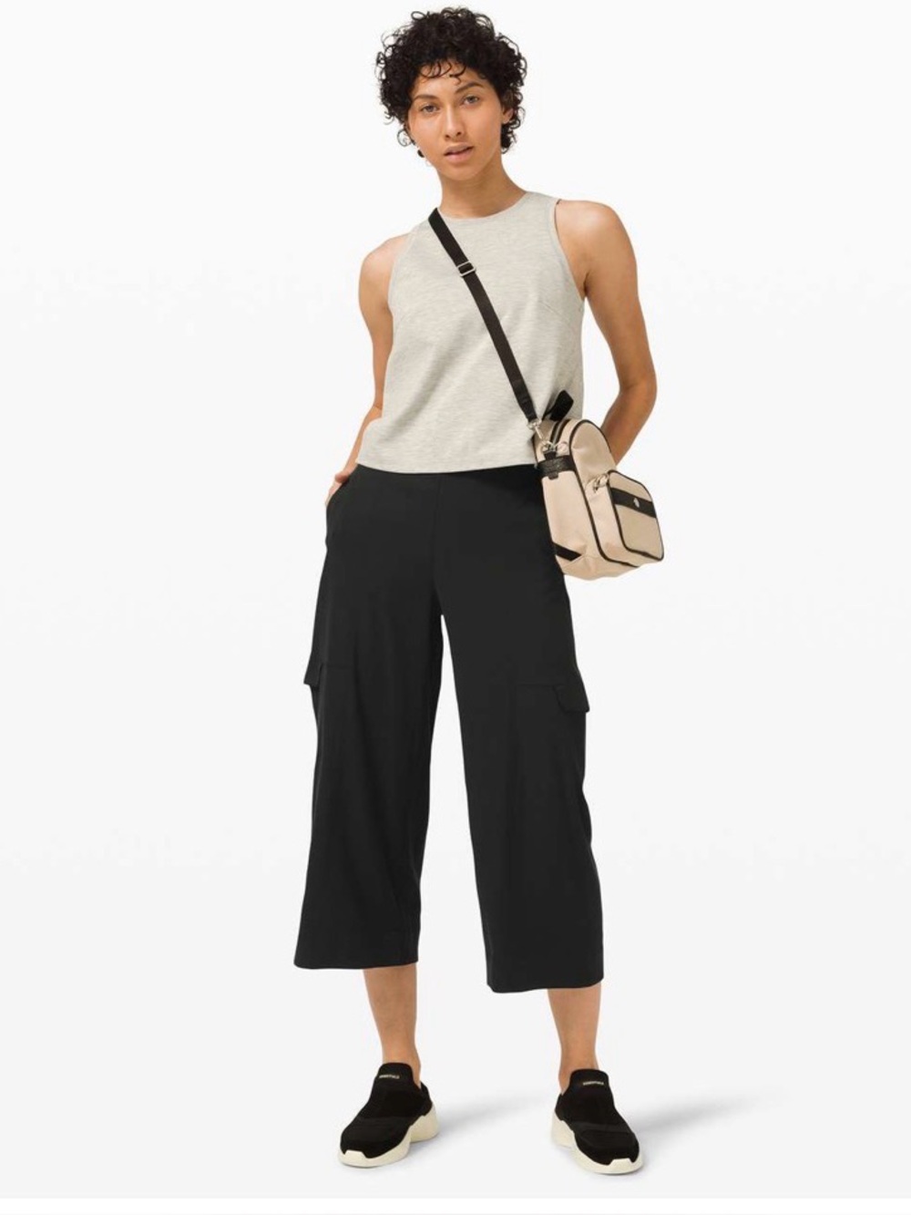 Lululemon Metropolis Maven High Rise Crop, sz 6